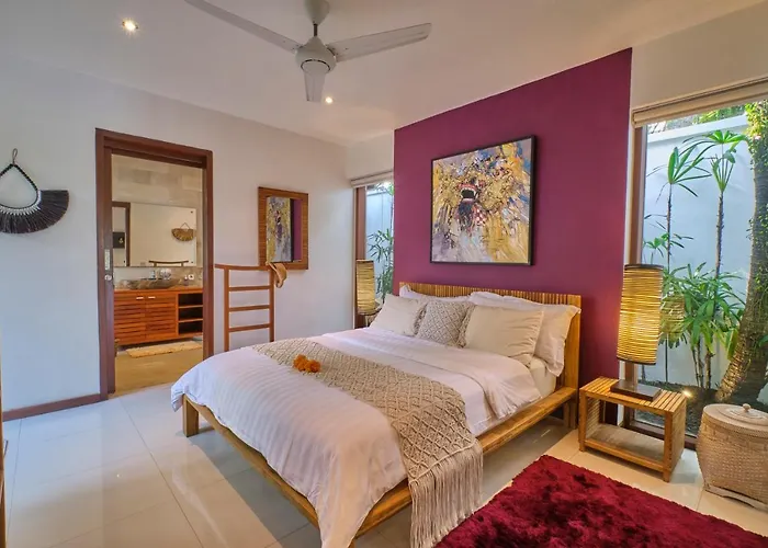 Villa Balinese Luxurious Elegance