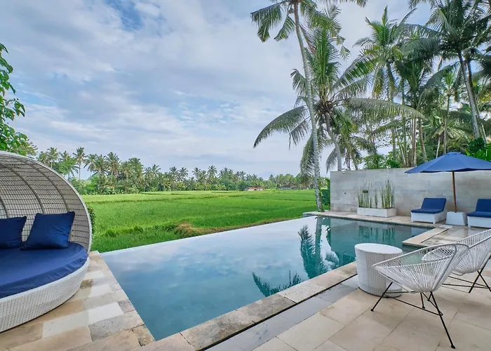 Balinese Luxurious Elegance Villa *