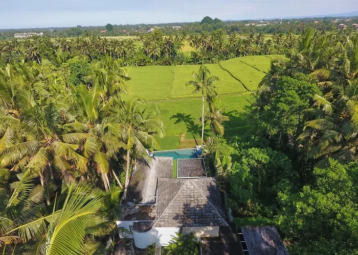 Balinese Luxurious Elegance Villa Ubud